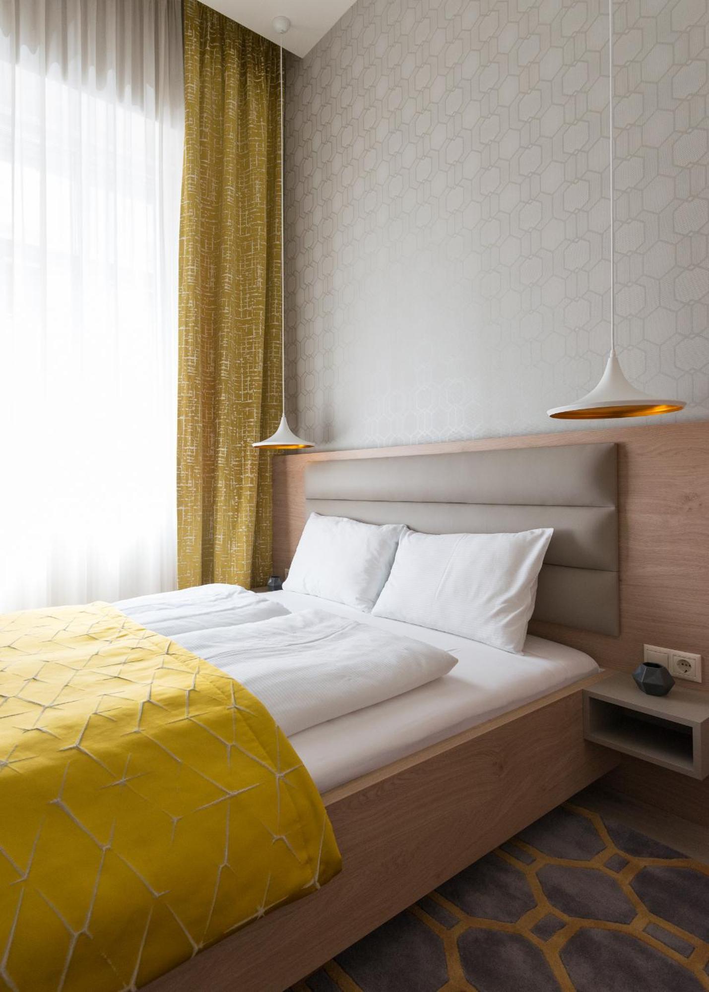 Paulay Deluxe Suites By Corall Budapest Exterior photo